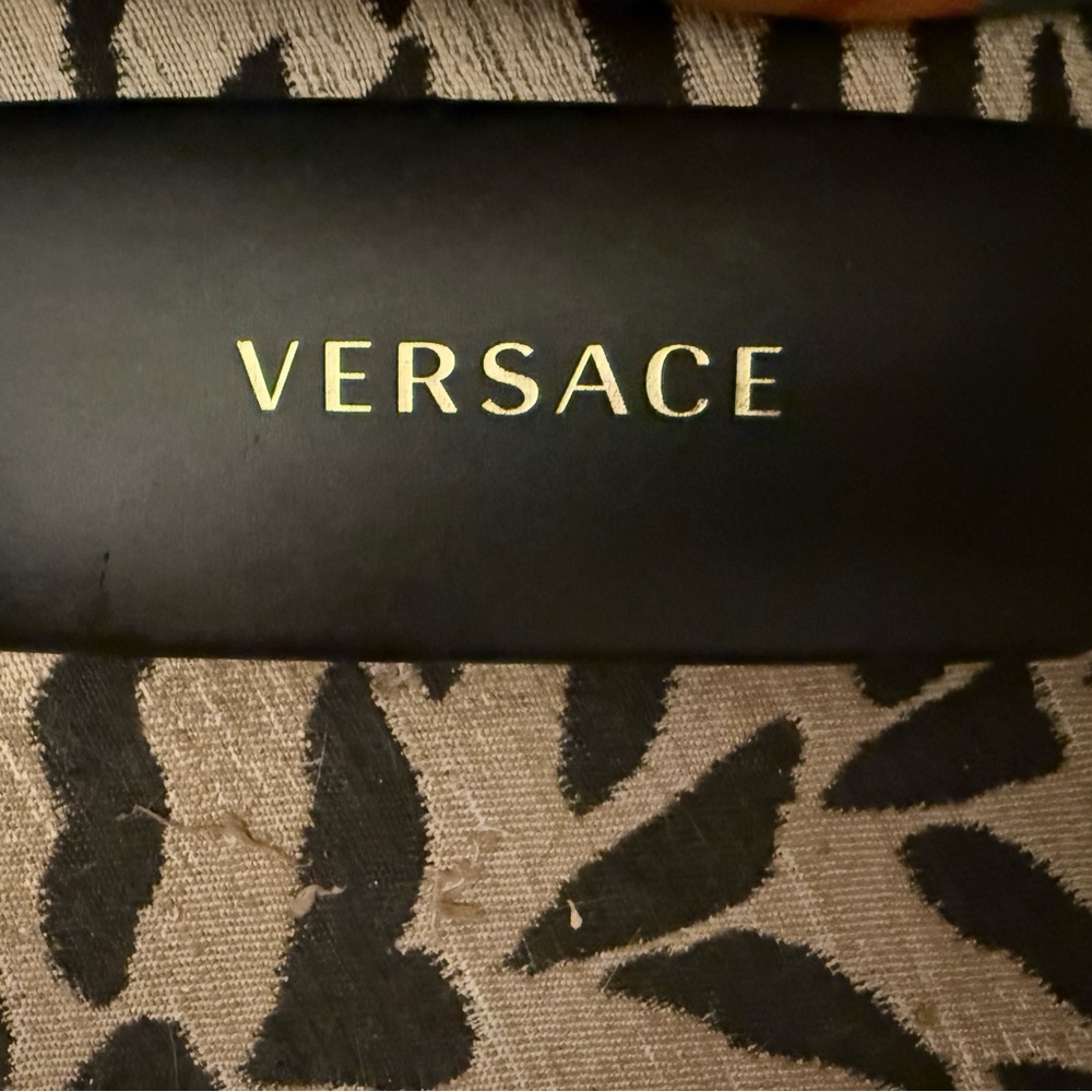 EUC Versace Medusa Biggie Black Sunglasses Retail $380 with Case and Box - Picture 6 of 8